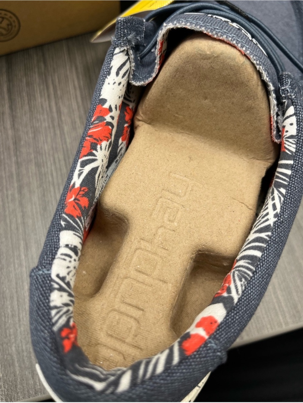 Hey Dude Wally Stretch Men's Navy Canvas Slip-On Loafers Size 12 - Picture 5 of 7